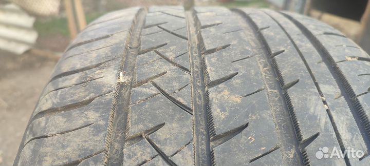 Sailwin Venusatr 08 275/35 R19