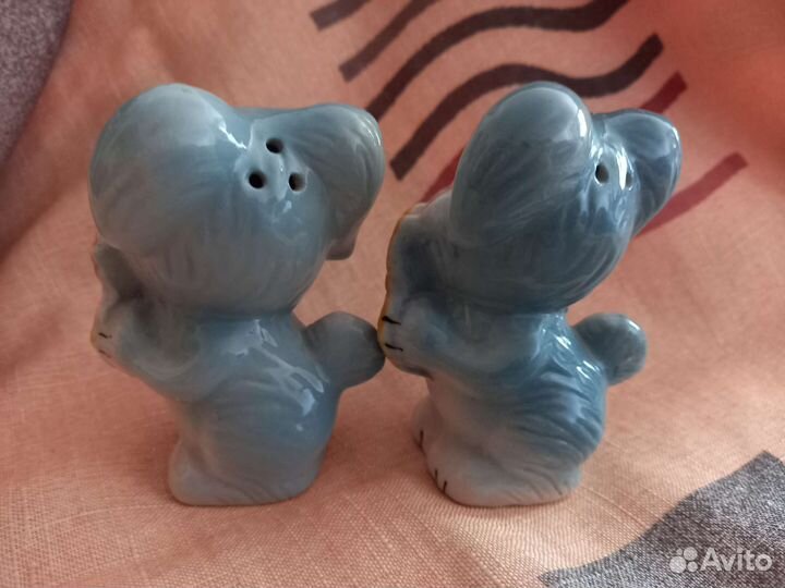 Солонка и перечница (зайчики)