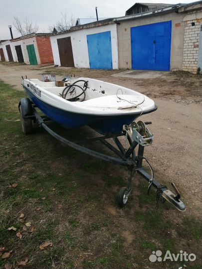 Лодка пингвин