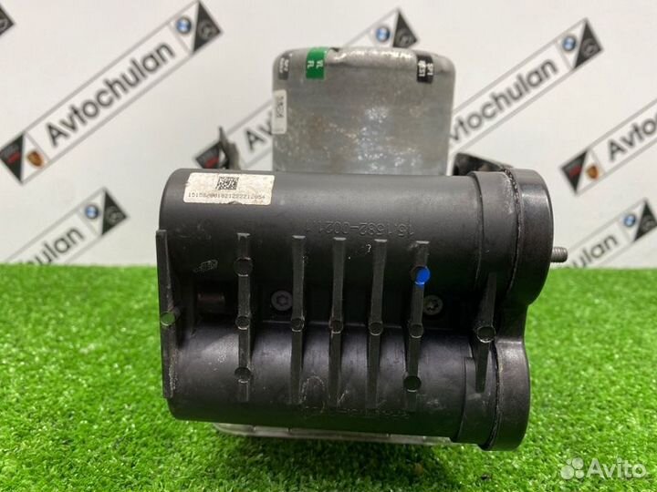 Компрессор пневмоподвески Mercedes-Benz Gle-Class