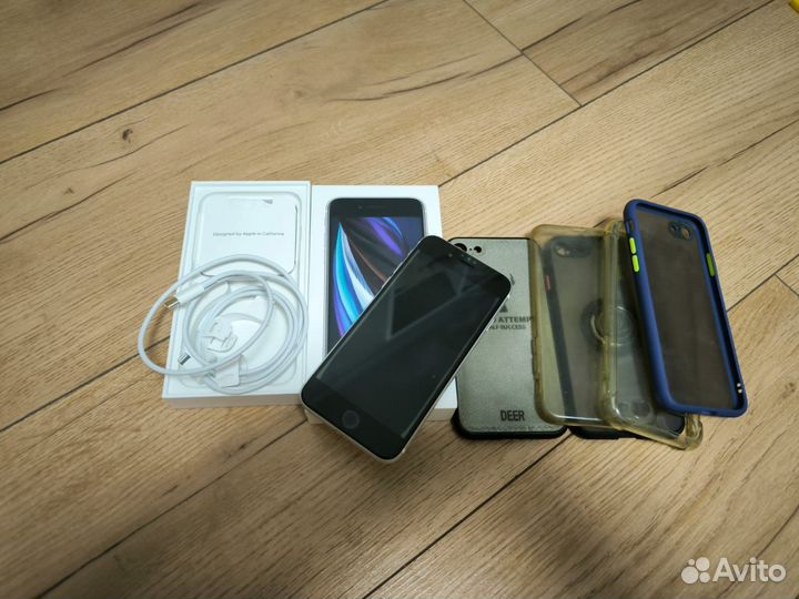 iPhone SE (2020), 64 ГБ