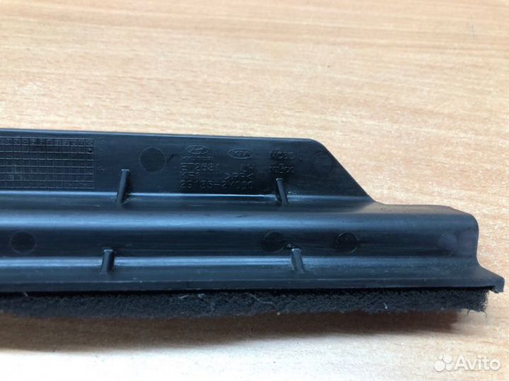 Дефлектор радиатора передний левый Hyundai Ix35