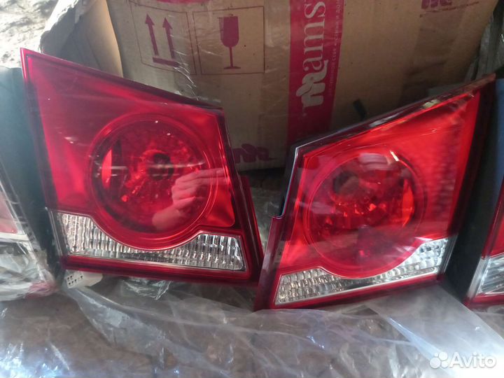 Задние фонари шевроле круз седан