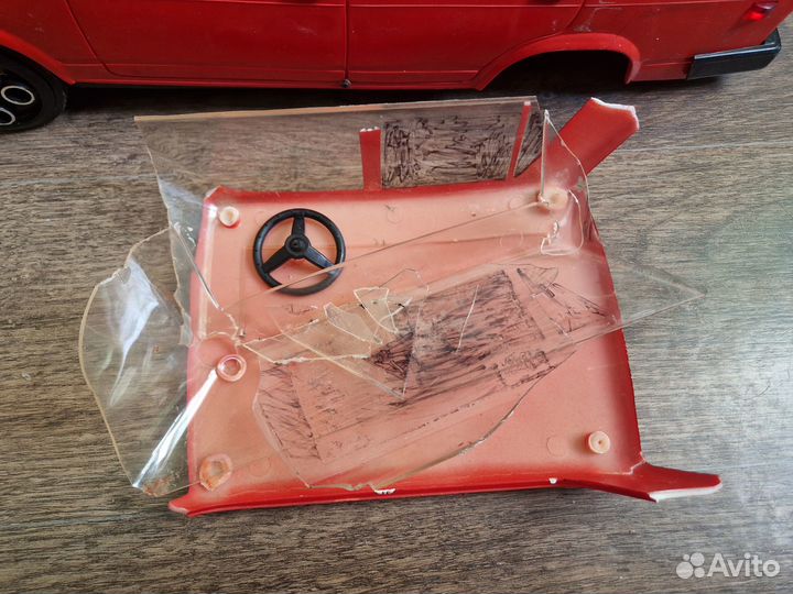 Ваз-2107 Сызрань Пластик 1:10 на запчасти