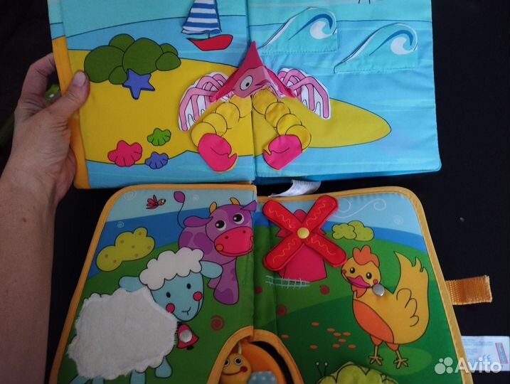 Интерактивная книжка игрушка tiny love