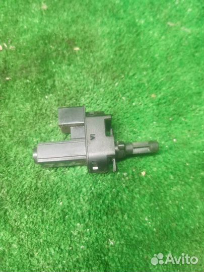 Датчик педали сцепления Ford Focus 2 купе 1.8
