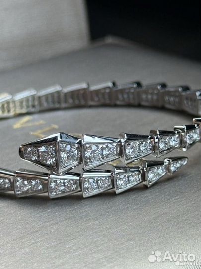 Золотой браслет bvlgari