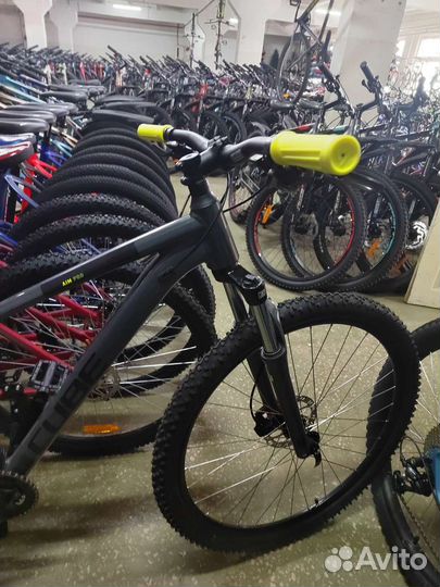 Велосипед 29 Cube (алюминий) shimano гидравлика