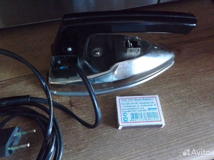 Утюжок походный 220 в маленький и побольше 1958 г