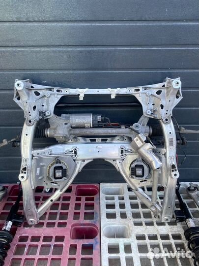 Bmw g30 g11 g32 g14 передний подрамник