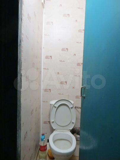 Комната 14 м² в 5-к., 4/4 эт.