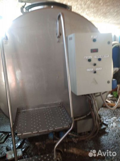 Танк охладитель молока