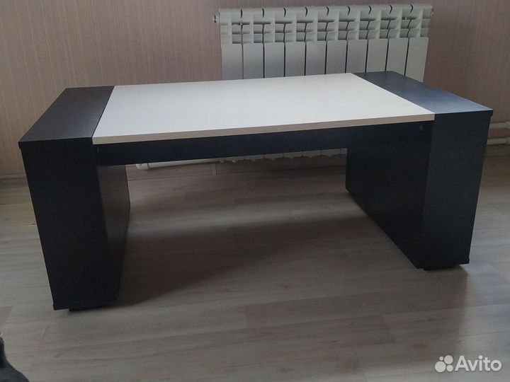 Журнальный стол