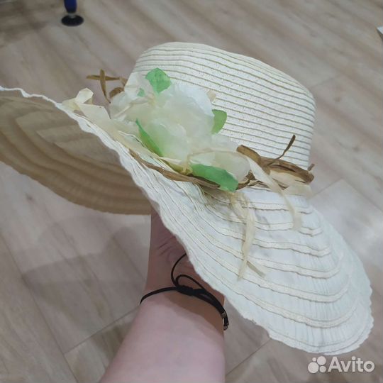 Пляжные шляпы женская и детская
