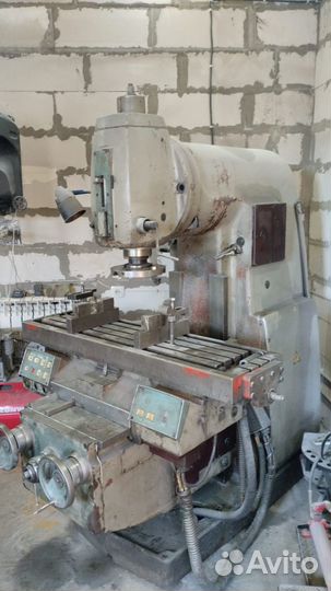 Продам фрезерный станок сф35