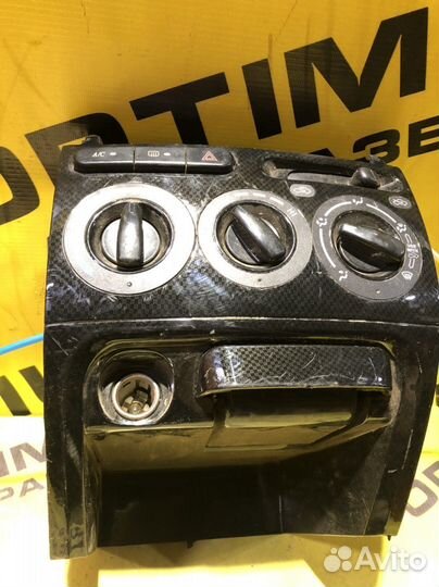 Блок управления печкой Geely Mk