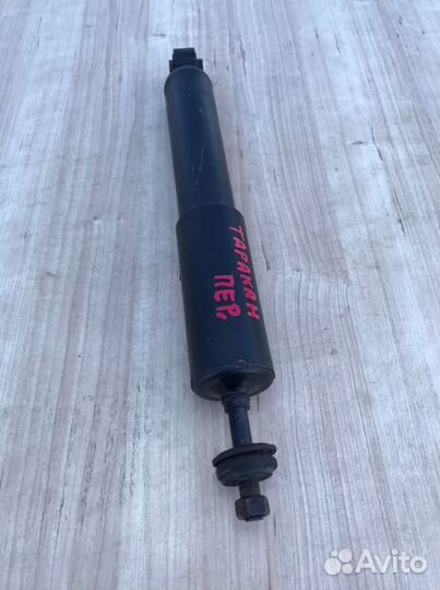 Амортизатор передний Hyundai Terracan 2.5L