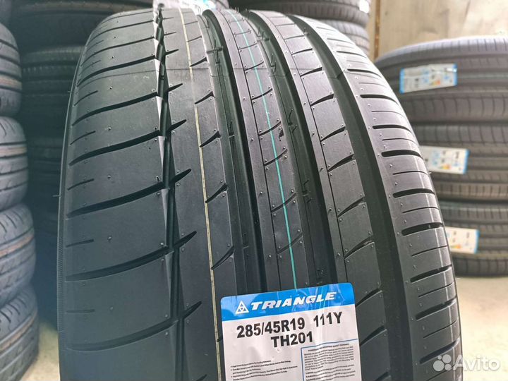 285 45 r. 245/40 R18 Triangle th201 97y. Triangle th201 265/35r18 97y. 205/40/17 Winrun r-330 XL 84w. Шины Winrun r330.