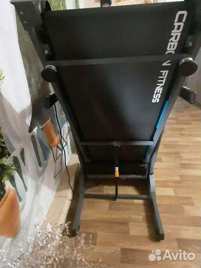 Беговая дорожка электрическая Carbon T756 NRC бу