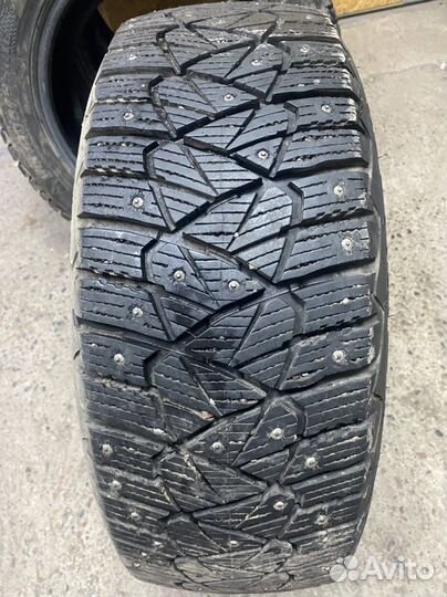 Goodyear Ultragrip 600 205/55 R16 94T