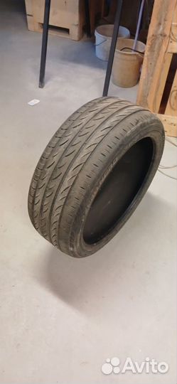 Pirelli P Zero Nero 225/40 R19 93W