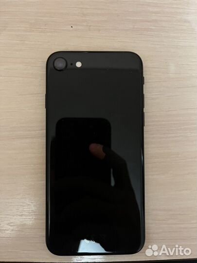 iPhone SE (2020), 128 ГБ