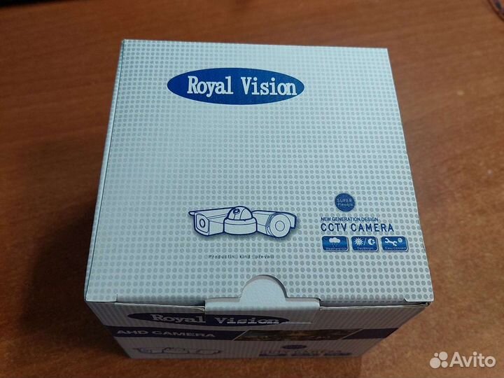 Камера видеонаблюдения купольная