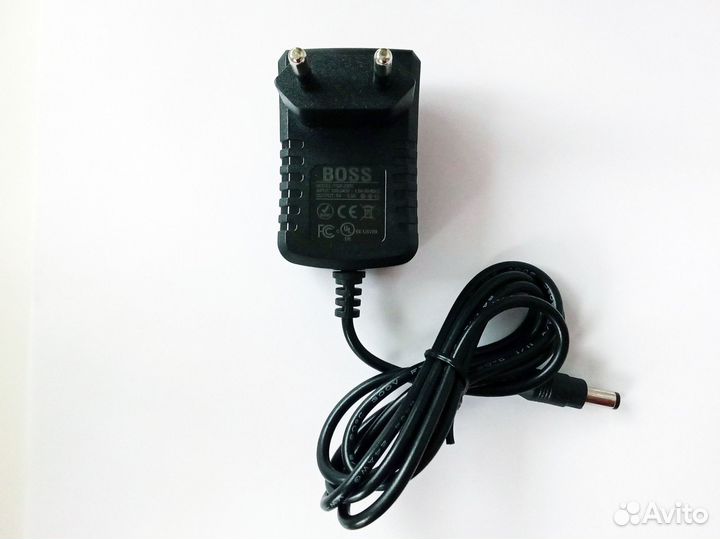 Блок питания для гитарной педали Boss RC-500