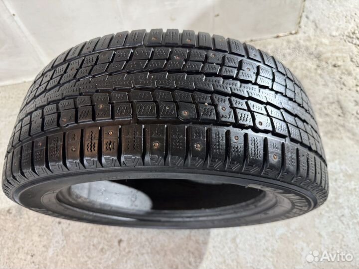 Dunlop SP Winter Ice 01 215/55 R16