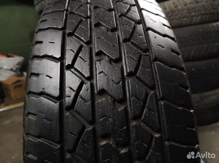 Kelly Charger 215/60 R16