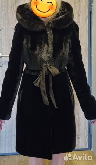 Продам шубу мутон с норкой