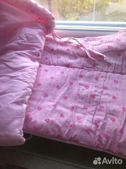 Бортики в кроватку