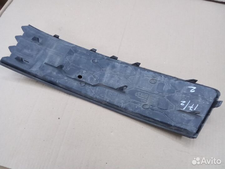 Skoda rapid 2 решетка переднего бампера левая