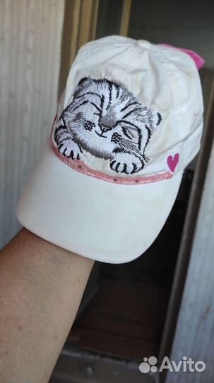Бейсболка кепка детская белая с котёнком