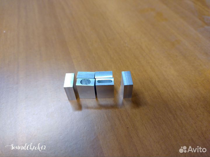 Кнопки для Эстония 010