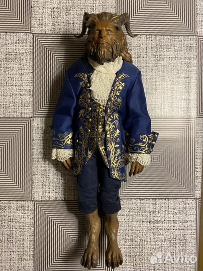 Кукла «Чудовище» Disney store