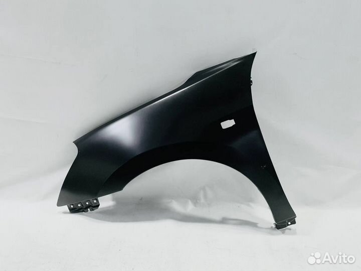 Крыло переднее левое (с отверстием) nissan almera