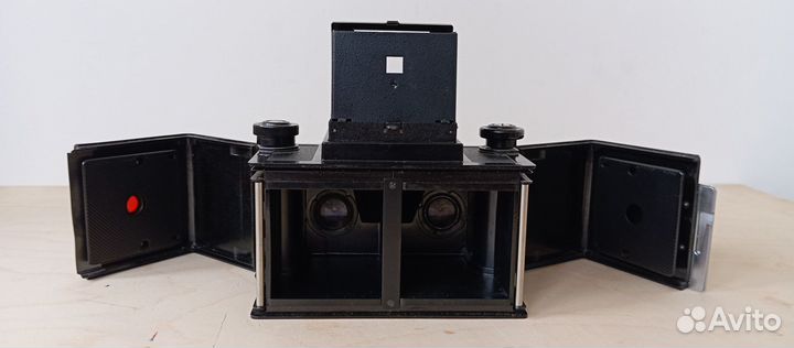 Плёночный фотоаппарат Спутник стерео ломо