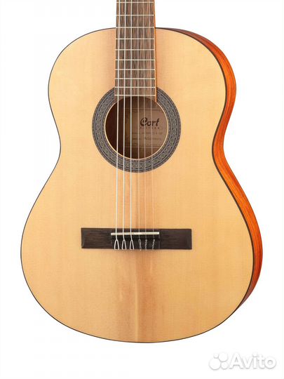 Классическая гитара, Cort, массив ели, с чехлом