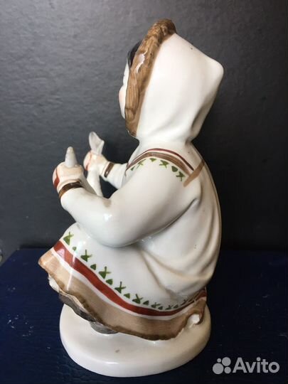 Фарфоровые статуэтки лфз