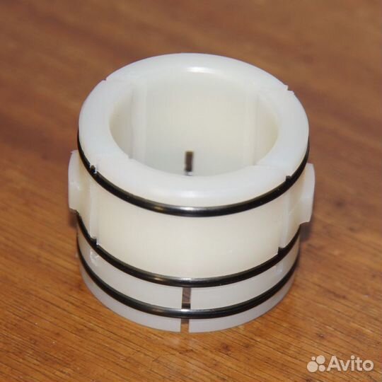 Втулка из капролона для рулевой рейки авто ваз