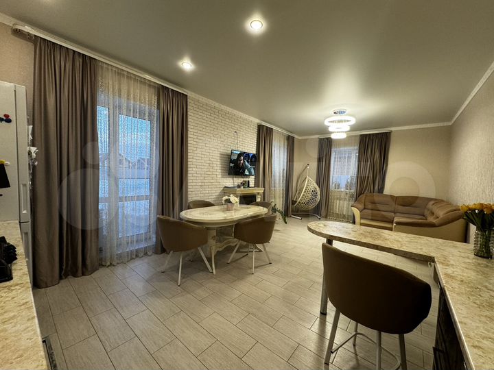 Коттедж 125 м² на участке 6 сот.