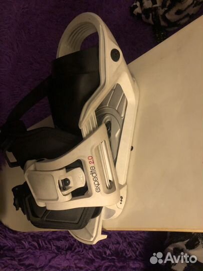 Сноуборд с креплениями