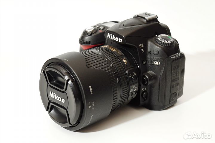 Nikon D90 kit Nikkor 18-105 пробег 6700 кадров