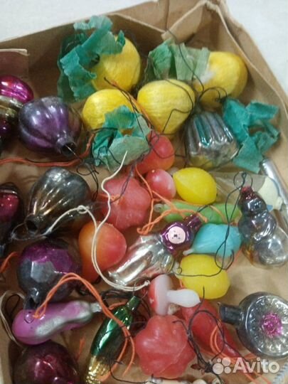 Игрушки для мини елки