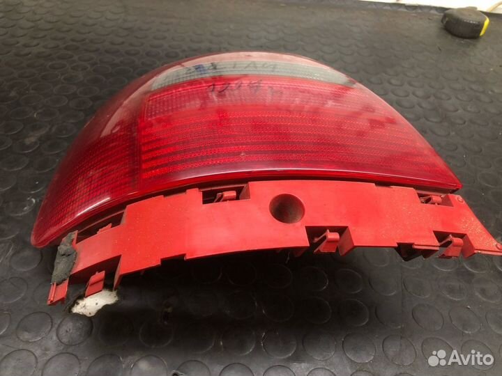 Фонарь задний левый Audi A4 B5 (94-99г) седан