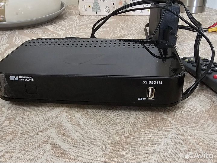 Спутниковый ресивер General Satellite GS-B531M