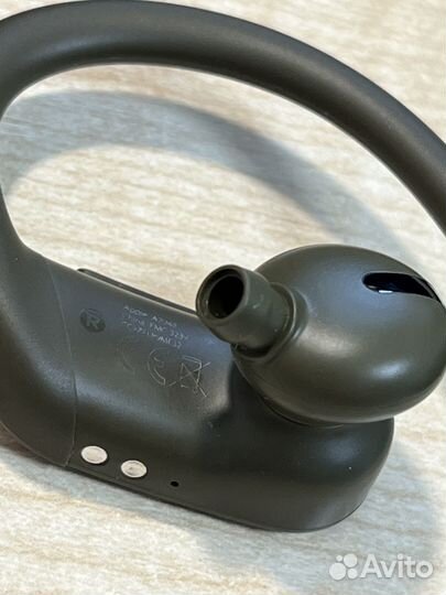 Беспроводные наушники beats powerbeats pro