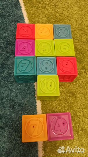 Игрушки для малышей бу