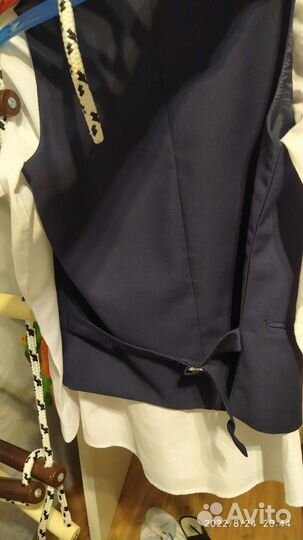 Рубашка школьная 140 и жилет